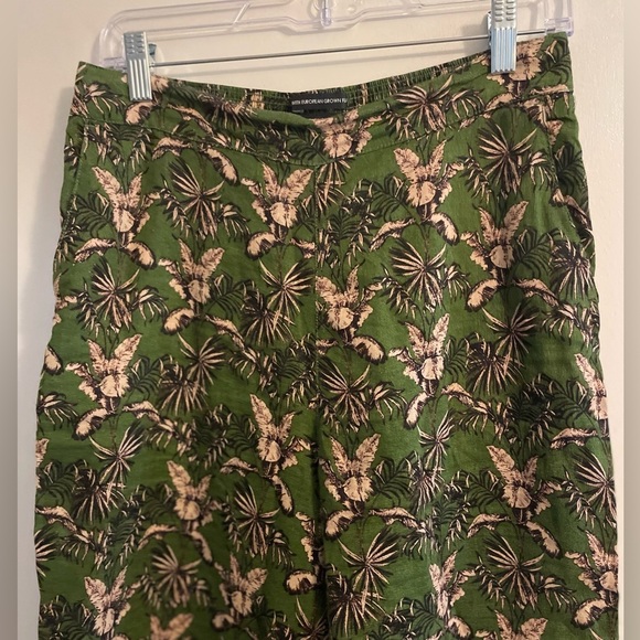Tahari 100% Linen Green Tan Tropical Floral Wide Leg Pants Size Medium - Picture 8 of 9